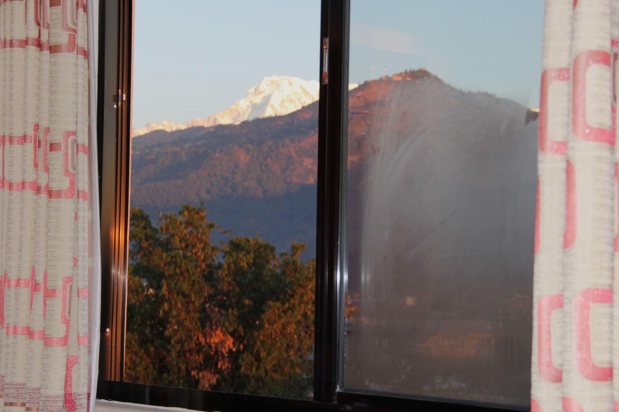 Hotel Tara Pokhara Ngoại thất bức ảnh