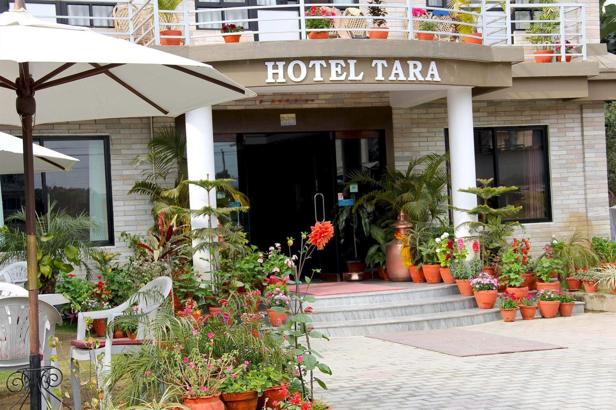 Hotel Tara Pokhara Ngoại thất bức ảnh