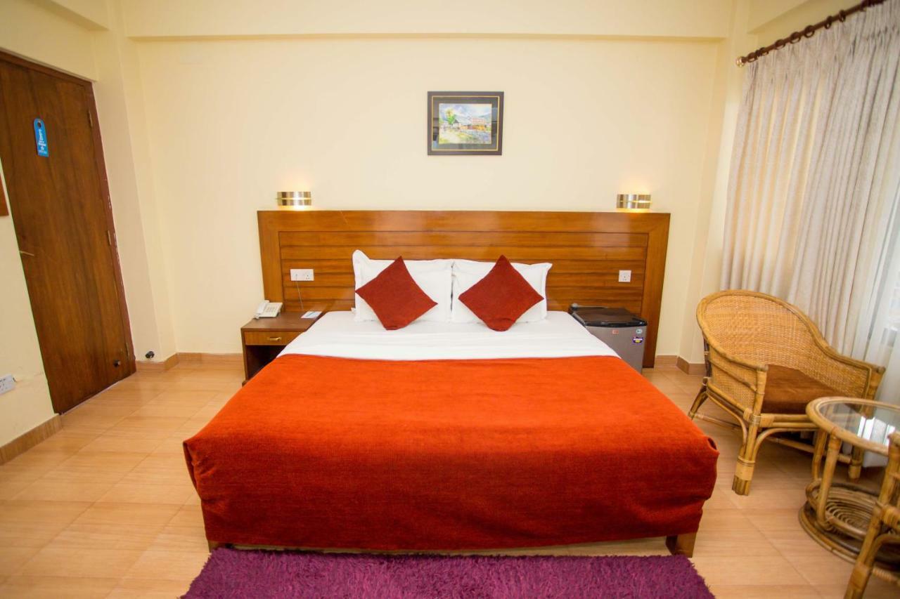 Hotel Tara Pokhara Ngoại thất bức ảnh