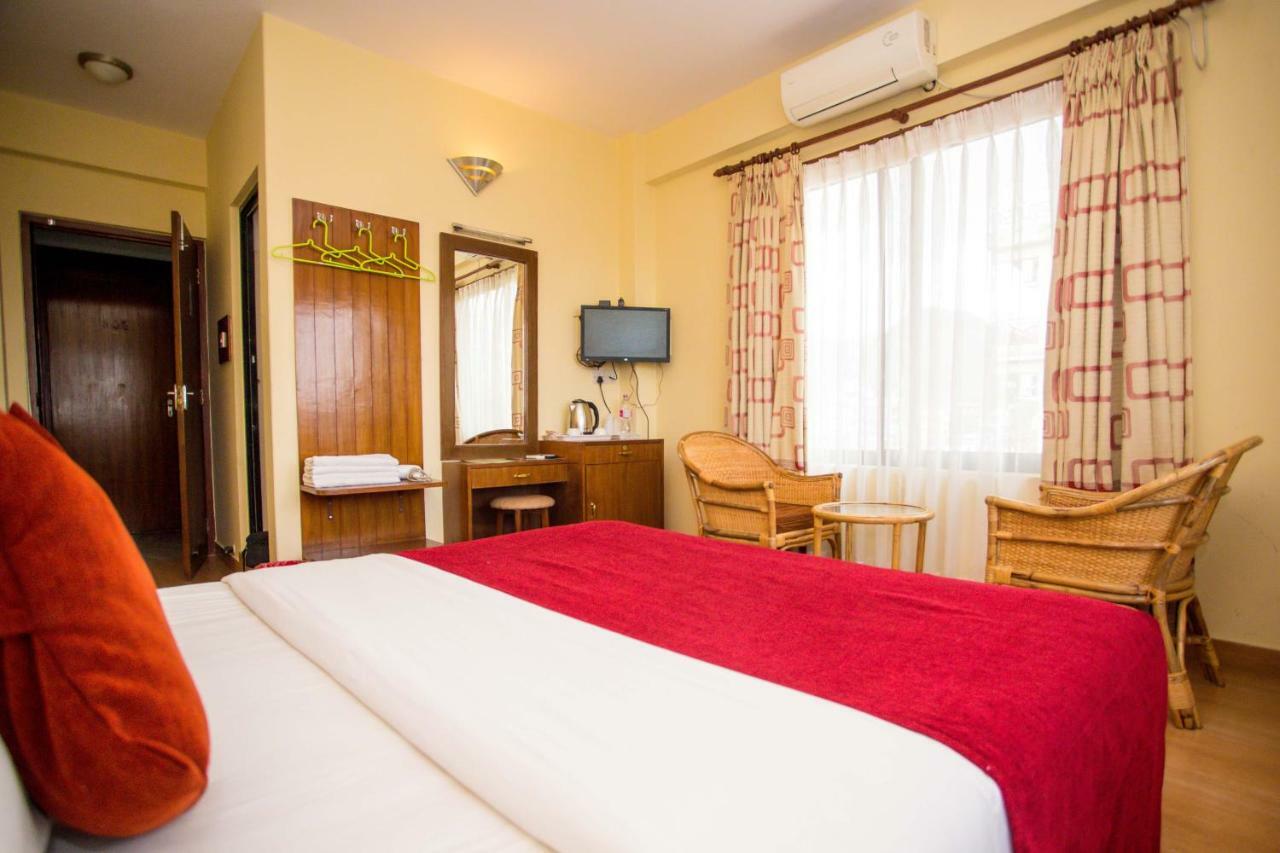 Hotel Tara Pokhara Ngoại thất bức ảnh