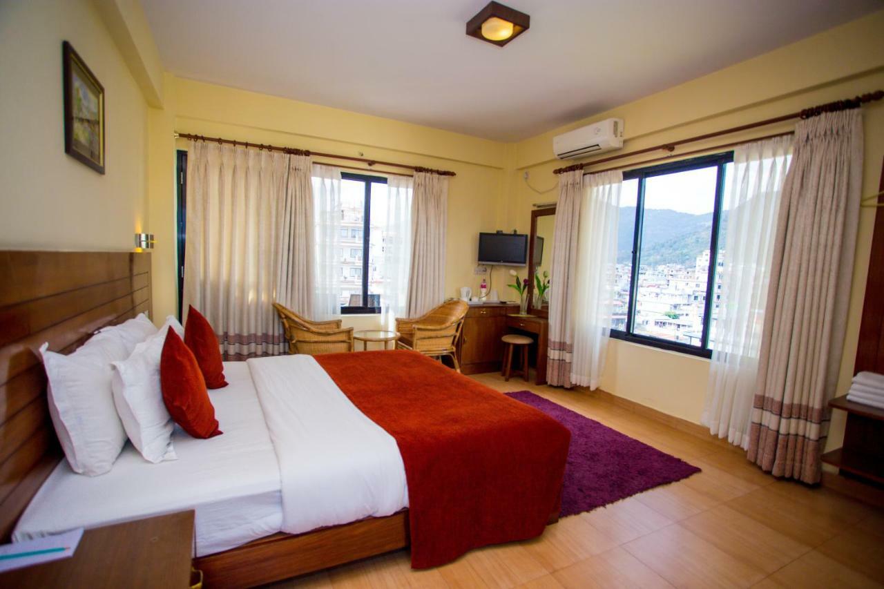 Hotel Tara Pokhara Ngoại thất bức ảnh